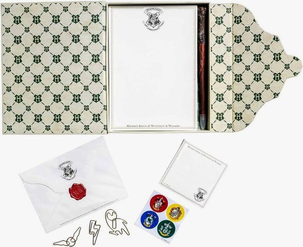 Hogwarts Acceptance Letter Set