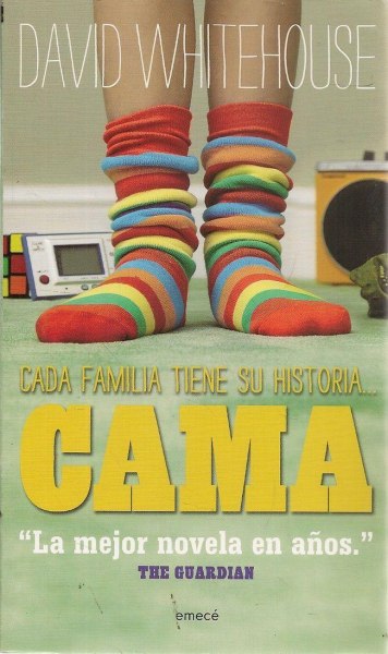 Cada Familia Tiene Su Historia.. Cama